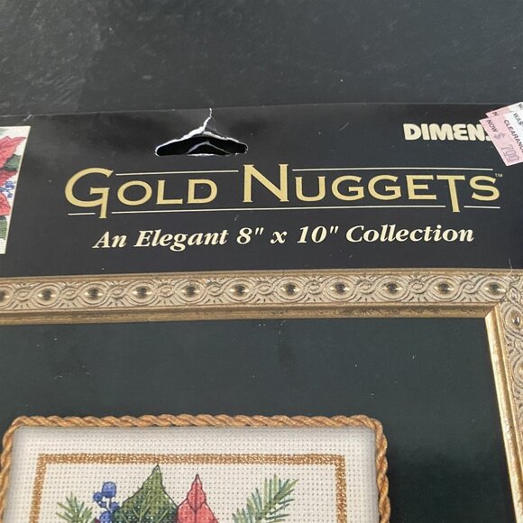 Dimensions Gold Nuggets Poinsettia Elegance Counted Cross Stitch 8680 - Picture 4 of 8